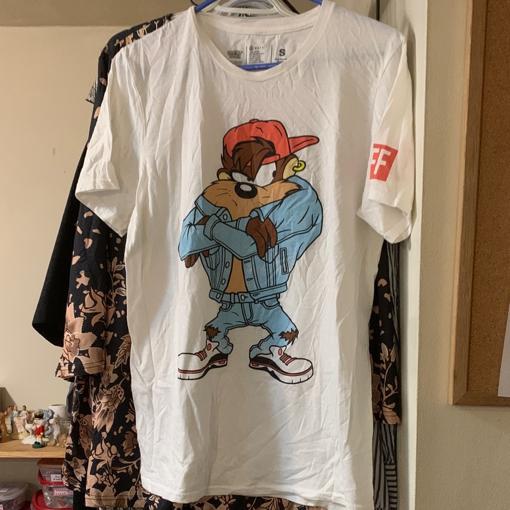 Neff White Looney Tunes T-Shirt Tasmanian Devil Size S